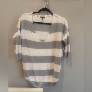 Express Long V Neck Sweater – Perfect pair belt, Leggings & Boots